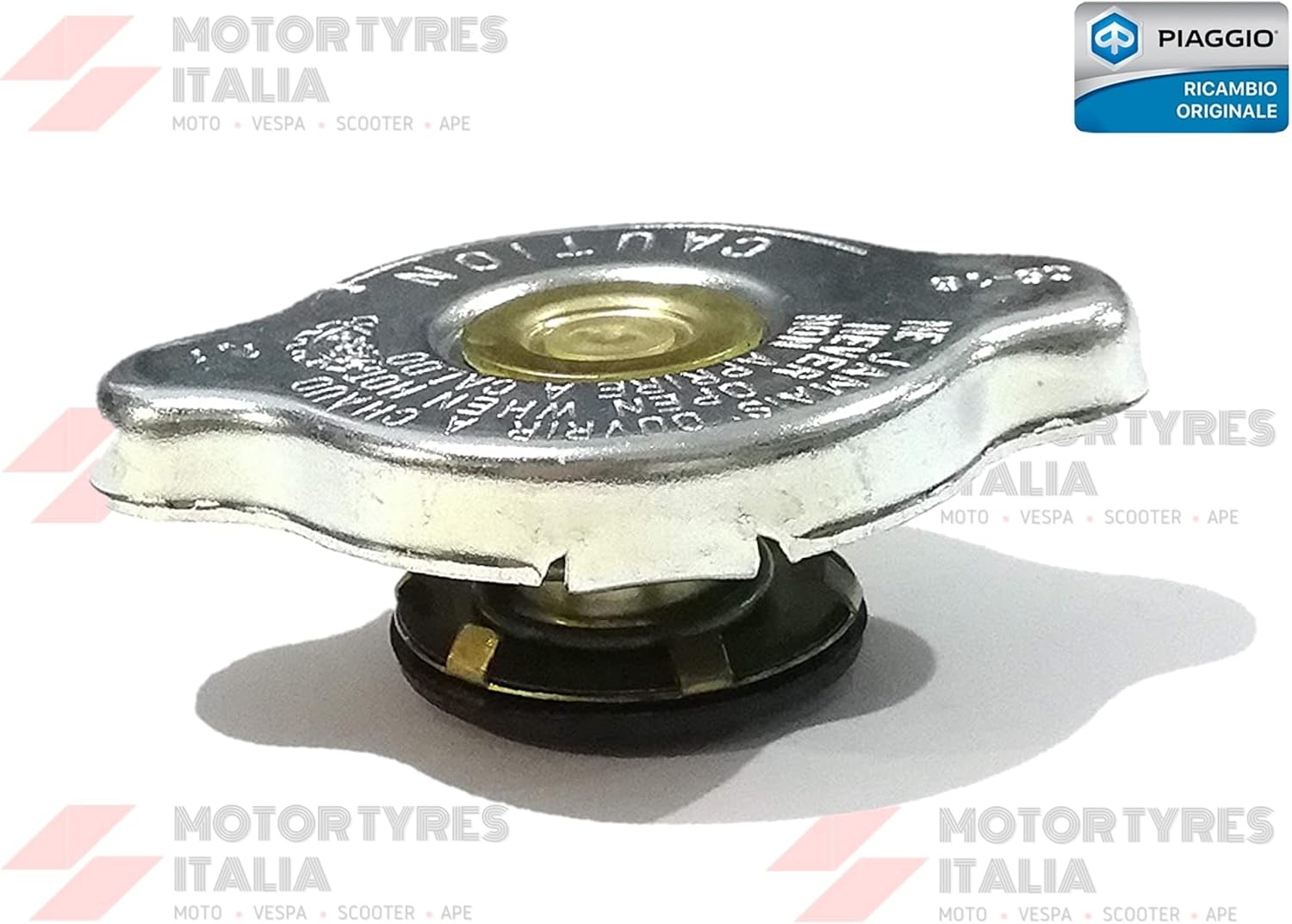 TAPPO RADIATORE ACQUA PIAGGIO PORTER MULTITECH - PORTER BENZINA DAL 2009 IN POI CON SIGLA MOTORE DA471QLR ORIGINALE PIAGGIO.