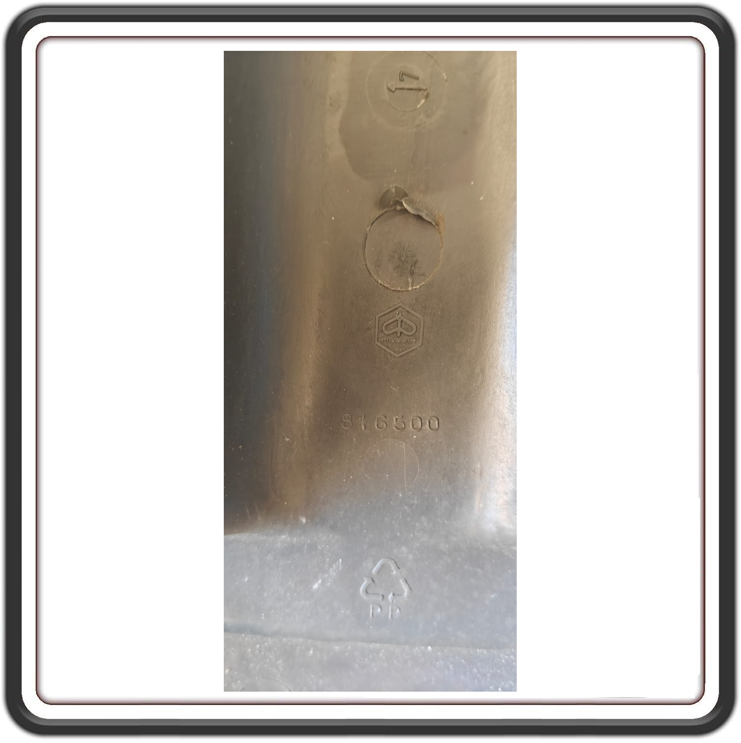 CARENA RETROSCUDO BAULETTO ANTERIORE DA VERNICIARE PER PIAGGIO LIBERTY 50 DAL 2000 AL 2005 ORIGINALE PIAGGIO 815600 